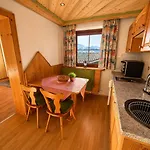 Hochleiten-gut 3*