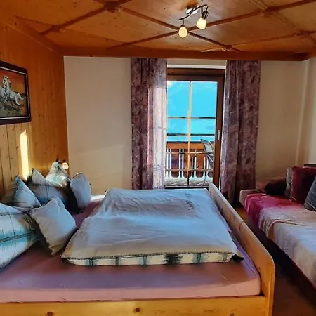 Hochleiten-gut Guest house