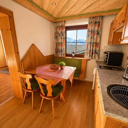 Hochleiten-gut 3*